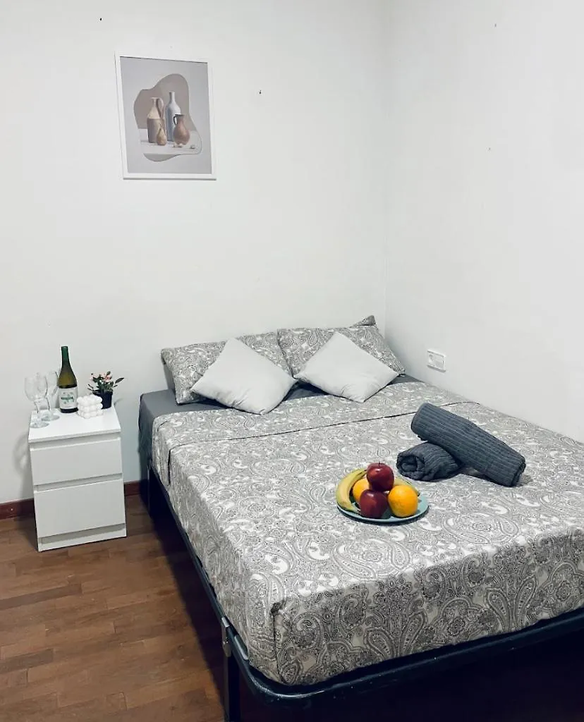 Diagonal R2 Bed & Breakfast Barcelona Spain