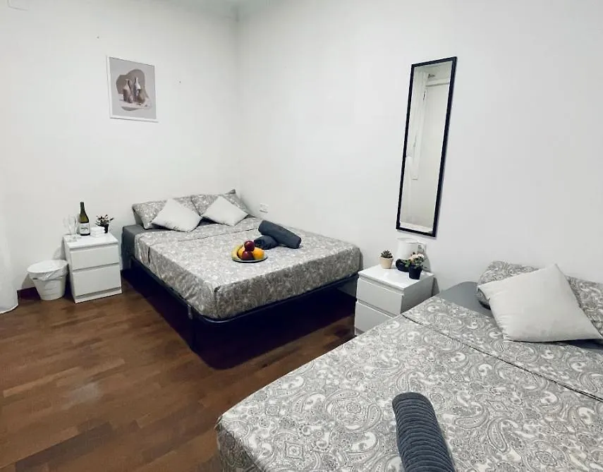 Diagonal R2 Bed & Breakfast Barcelona